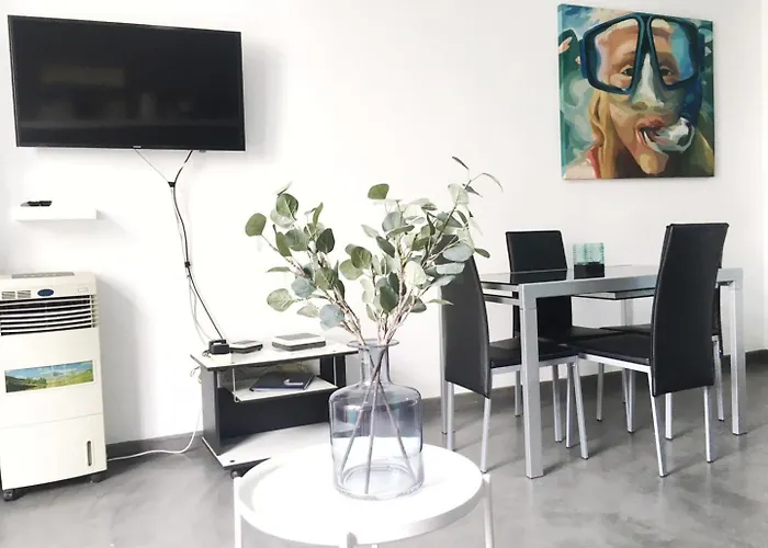 Estudio Myrna 아파트 *